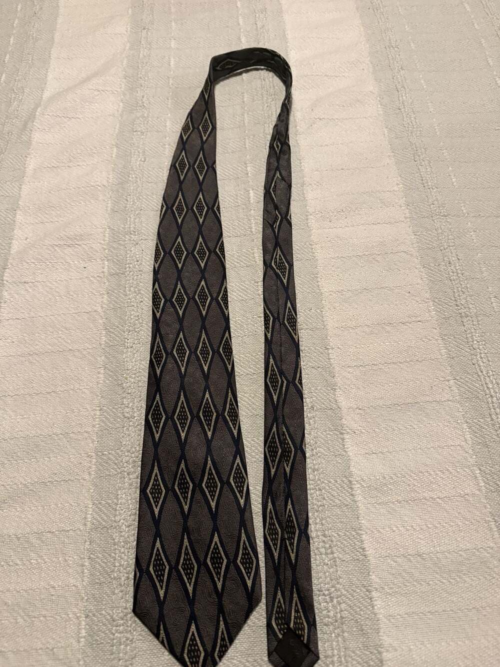 Vintage Countess Mara Made in USA 100% Silk Tie